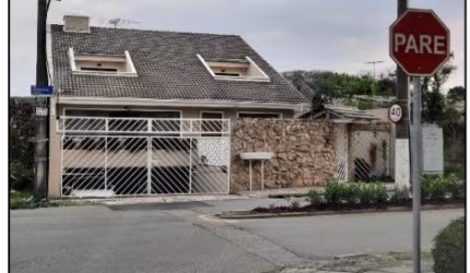 Oportunidade!! Casa 03  dormitórios, valor diferenciado. VENDA ABAIXO DO VALOR DE MERCADO!