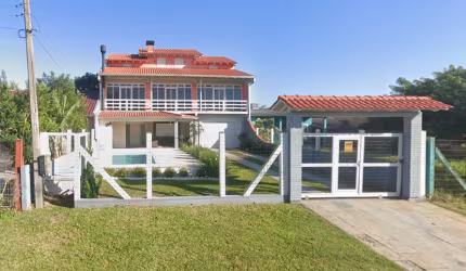 Oportunidade!! Casa 05 dormitórios, valor diferenciado. VENDA ABAIXO DO VALOR DE MERCADO!