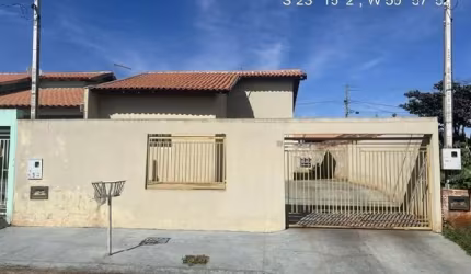 Oportunidade!! Casa 03 dormitórios, valor diferenciado. VENDA ABAIXO DO VALOR DE MERCADO!