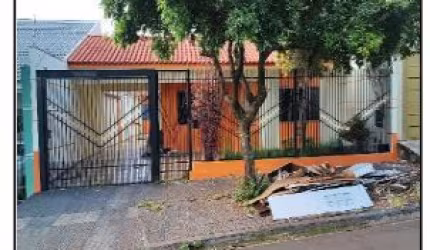 Oportunidade!! Casa 03 dormitórios, valor diferenciado. VENDA ABAIXO DO VALOR DE MERCADO!