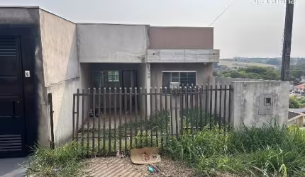 Oportunidade!! Casa 02 dormitórios, valor diferenciado. VENDA ABAIXO DO VALOR DE MERCADO!