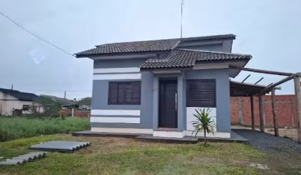 Oportunidade!! Casa 02 dormitórios, valor diferenciado. VENDA ABAIXO DO VALOR DE MERCADO!