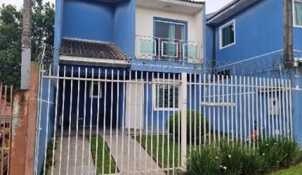 Oportunidade!! Sobrado 03 dormitórios, valor diferenciado. VENDA ABAIXO DO VALOR DE MERCADO!