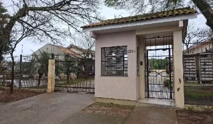 Oportunidade! Casa 02 dormitórios, valor diferenciado. VENDA ABAIXO DO VALOR DE MERCADO!