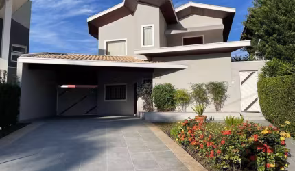 Casa com 5 dormitórios à venda, 416 m² por R$ 2.200.000 - Taubaté Village - Taubaté/SP