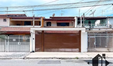 Casa com 3 dormitórios à venda, 186 m² por R$ 550.000 - Estiva - Taubaté/SP