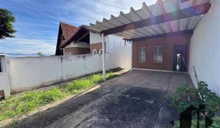 Casa com 3 dormitórios, 100 m² - venda por R$ 360.000 ou aluguel por R$ 1.905/mês - Alto do Cristo - Taubaté/SP