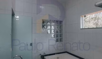 Casa em Condomínio Morada do Sol: Espaço e Conforto em Zona Verde