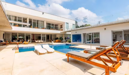 Sobrado com 4 dormitórios, 1500 m² - venda por R$ 22.000.000,00 ou aluguel por R$ 152.465,00/mês - Tamboré - Barueri/SP