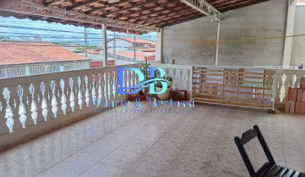 Sobrado 3D com Suíte e Edícula 2D Completa em Ótima Localização