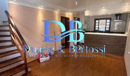 Linda Casa Assobradada 2D Oportunidade de Negócio