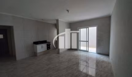 APARTAMENTO COM QUINTALZINHO - CÓD: 2892