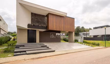 Casa de Condomínio com 4 Suites e 7 banheiros à Venda, 545 m² por R$ 5.700.000