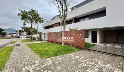 Sobrado com 3 dormitórios à venda, 147 m² por R$ 998.000,00 - Santa Felicidade - Curitiba/PR