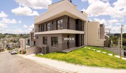 Casa com 3 quartos 1 suíte à venda, 242 m² - Abranches, Curitiba/PR