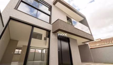 Casa com 3 quartos, sendo 1 suíte à venda, 187 m² - Santa Felicidade - Curitiba/PR