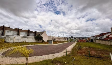 Terreno em condomínio fechado à venda, 81 m² por R$ 215.000 - Xaxim - Curitiba/PR
