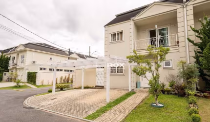 Casa em condomínio fechado com 4 quartos à venda, 231 m² - Santa Felicidade, Curitiba/PR