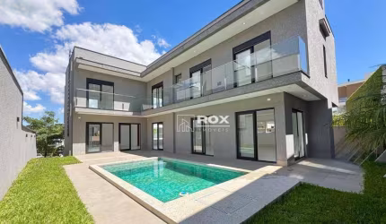 Casa em condomínio, 3 suítes, com piscina e elevador, à venda - Santo Inácio - Curitiba/PR