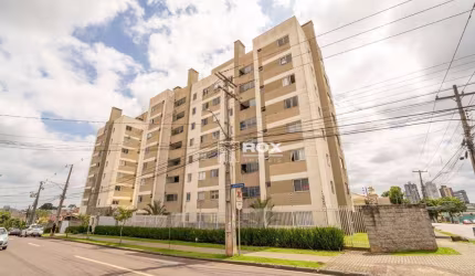 Apartamento com 2 dormitórios à venda, 53 m² por R$ 463.000,00 - Pinheirinho - Curitiba/PR