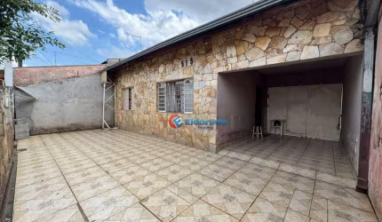 Casa com 3 dormitórios à venda, 130 m² por R$ 365.000,00 - Vila Azenha - Nova Odessa/SP