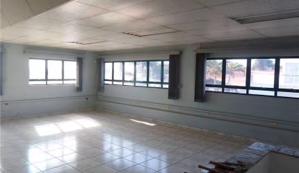 Salão à venda, 220 m² por R$ 700.000,00 - Vila Real - Hortolândia/SP