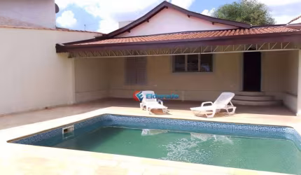 Casa com 2 dormitórios à venda, 190 m² por R$ 470.000,00 - Jardim Novo Ângulo - Hortolândia/SP