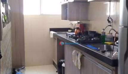 Lindo Apartamento térreo Spazio Beach em Americana SP rico em armários com ótima localização,com garagem coberta.