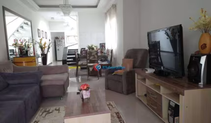 Sobrado com 3 dormitórios à venda, 162 m² por R$ 848.000,00 - Jardim Estefânia - Hortolândia/SP