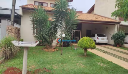 Casa com 4 quartos à venda, 215 m² por R$ 970.000 - Condomínio Okinawa - Paulínia/SP