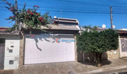Casa com 3 dormitórios à venda, 160 m² por R$ 640.000,00 - Residencial Bordon - Sumaré/SP