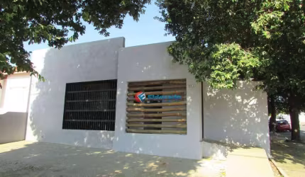 Imóvel comercial, com área total de 365 m² e 3 edificações à venda no Centro de Sumaré