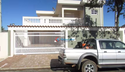Casa com 3 quartos à venda, 264 m² por R$ 890.000 - Jardim Alvorada - Sumaré/SP