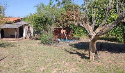 Chácara com 2 dormitórios à venda, 20000 m² por R$ 300.000,00 - Zona Rural - Bofete/SP