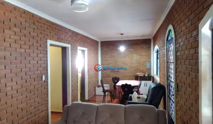 Casa  3 quartos, sendo 01 suíte,  terreno com 487 m², construção 206 m², por R$ 650.000 -  Paulínia/SP. Estuda permuta por chácara nessa região