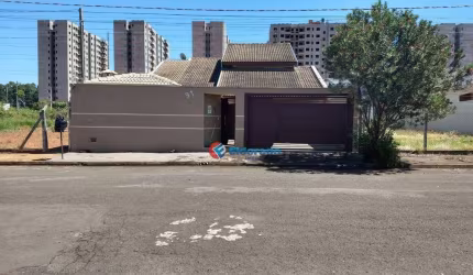 Casa com 3 dormitórios à venda, 175 m² por R$ 950.000,00 - Loteamento Residencial Jardim Jacyra - Americana/SP