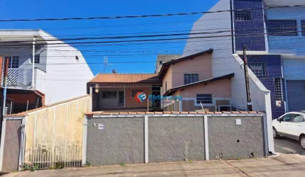 Casa com 3 dormitórios à venda, 217 m² por R$ 700.000,00 - Vila Real - Hortolândia/SP