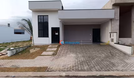 Casa com 3 quartos à venda, 140 m² por R$ 830.000 - Condomínio Monterrey - Monte Mor/SP