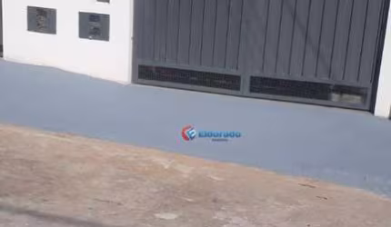 Casa geminada, duas casas de 2 quartos, sendo uma Suite cada, Valor R$600.000,00