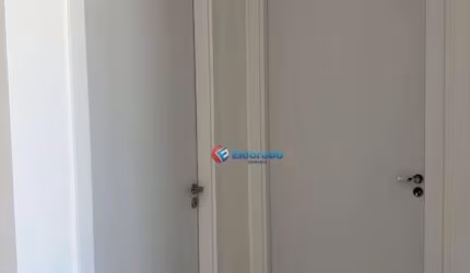 Apartamento com 2 quartos  à venda, 46 m² por R$ 297.000 - Jardim Antonio Von Zuben - Campinas/SP