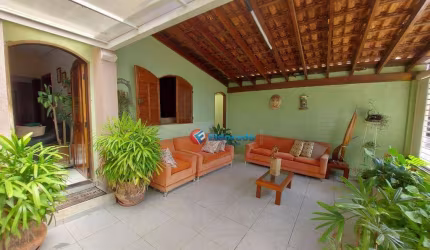 Casa com 3 dormitórios à venda, 200 m² por R$ 440.000,00 - Jardim Santa Madalena - Sumaré/SP