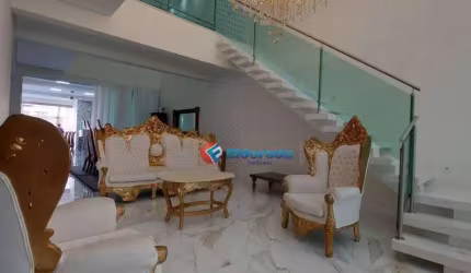 Casa com 3 dormitórios à venda, 280 m² por R$ 1.850.000,00 - Parque Olívio Franceschini - Hortolândia/SP