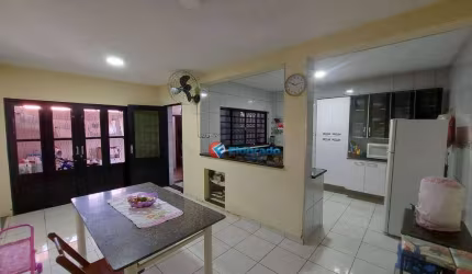 Casa à venda, 168 m² por R$ 320.000,00 - Vila Conquista - Americana/SP