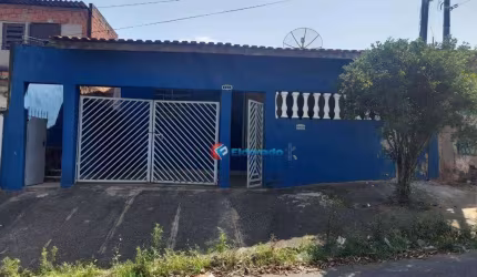 3 Casas no mesmo terreno  à venda, 122,50 m² por R$ 300.000 - Jardim Maria Antonia (Nova Veneza) - Sumaré/SP
