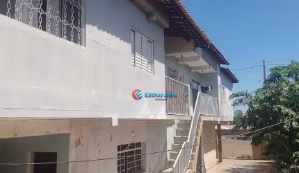 Casa com 8 dormitórios sendo subdividido em 04 casas R$ 450.000 - Chácaras Campos dos Amarais - Campinas/SP