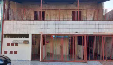 GRANDE OPORTUNIDADE JARDIM AMANDA IMOVEL ´PARA RENDA SAO TREZ CASAS NO MESMO QUINTAL PROXIAMA AVENIDA BRASIL  AO LADO DO POSTO ALE UM SOBRADO NA PARTE