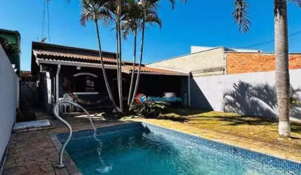 Casa com 2 dormitórios à venda, 140 m² por R$ 550.000,00 - Parque Bandeirantes I (Nova Veneza) - Sumaré/SP