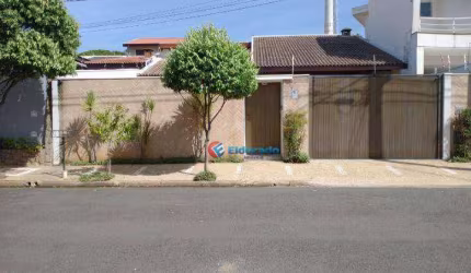 Casa com 3 dormitórios à venda, 239 m² por R$ 1.600.000,00 - Vila Santa Maria - Americana/SP