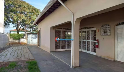 Casa com 4 dormitórios à venda, 291 m² por R$ 1.350.000,00 - Parque Rural Fazenda Santa Cândida - Campinas/SP