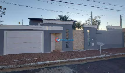 Casa com 3 dormitórios à venda, 450 m² por R$ 1.300.000,00 - Jardim Nossa Senhora de Fátima - Nova Odessa/SP